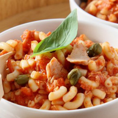 Recept Macaroni met tomaat-tonijnsaus Grand'Italia